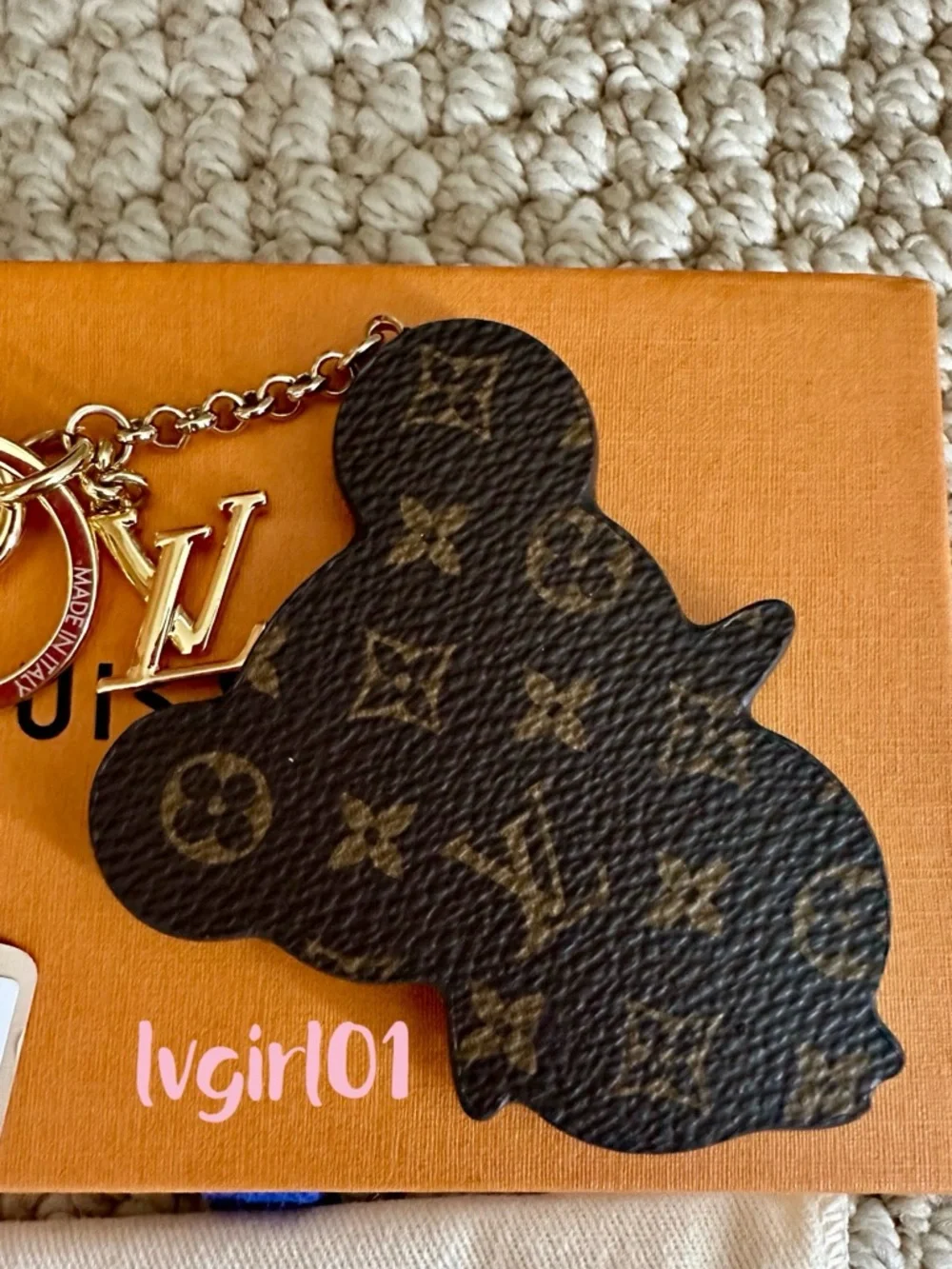 🌸💯Authentic Louis Vuitton TM Monogram Superflat Panda Murakami Bag Charm - Picture 3 of 7